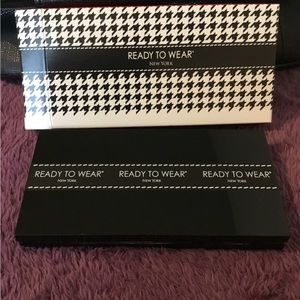 New Ready To Wear Contour Finish Powder, NIB